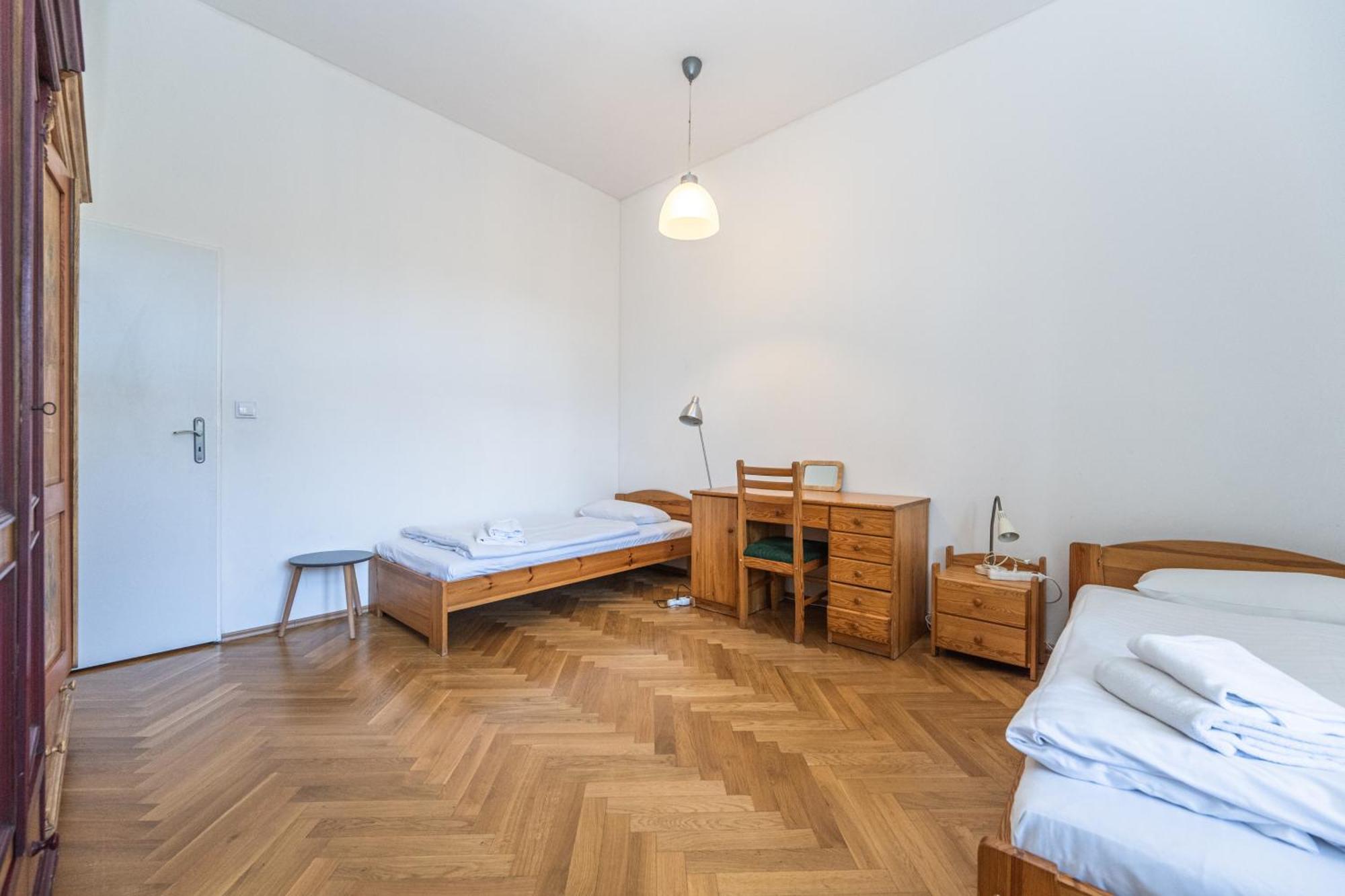 Jiriho Z Podebrad Apartments Praga Exterior foto