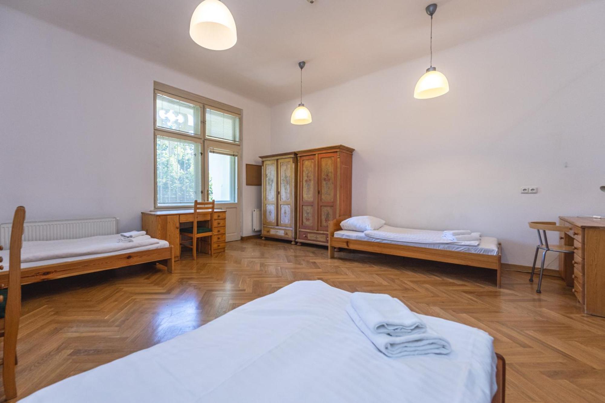 Jiriho Z Podebrad Apartments Praga Exterior foto